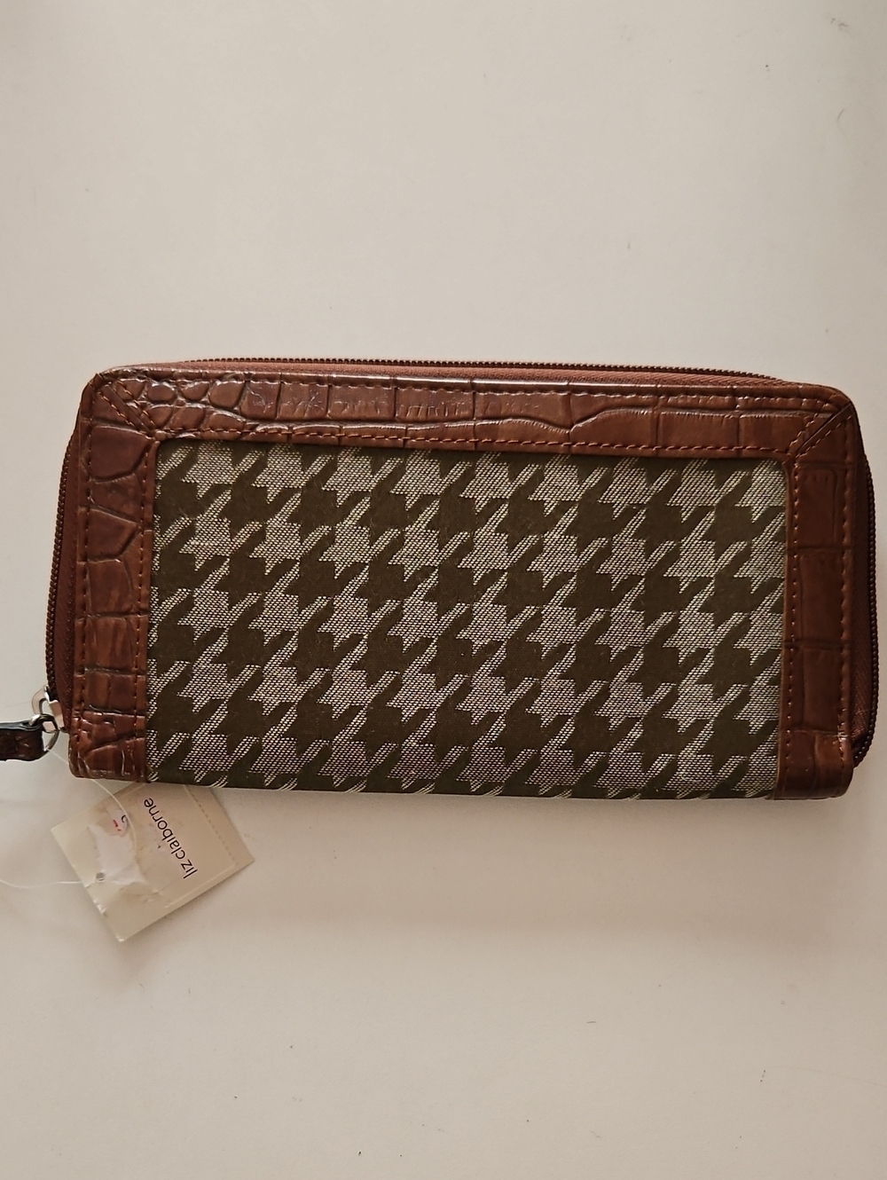 Liz Claiborn eBrown Houndstooth Zip-Around Women's Wallet